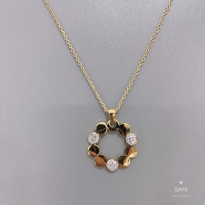 مجموعة مجوهرات مخصصة من الفولاذ المقاوم للصدأ قلادة ذهبية ومجموعة حلق